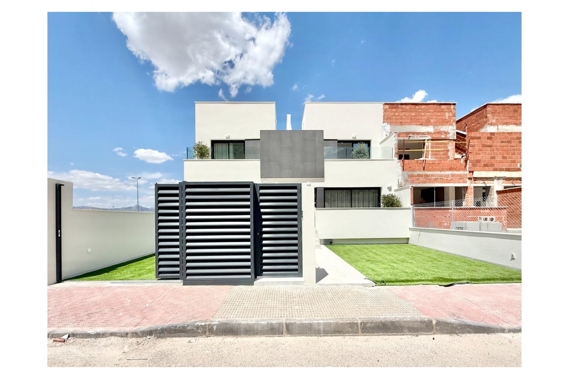 New Build - Town House - Cox - San Fernando