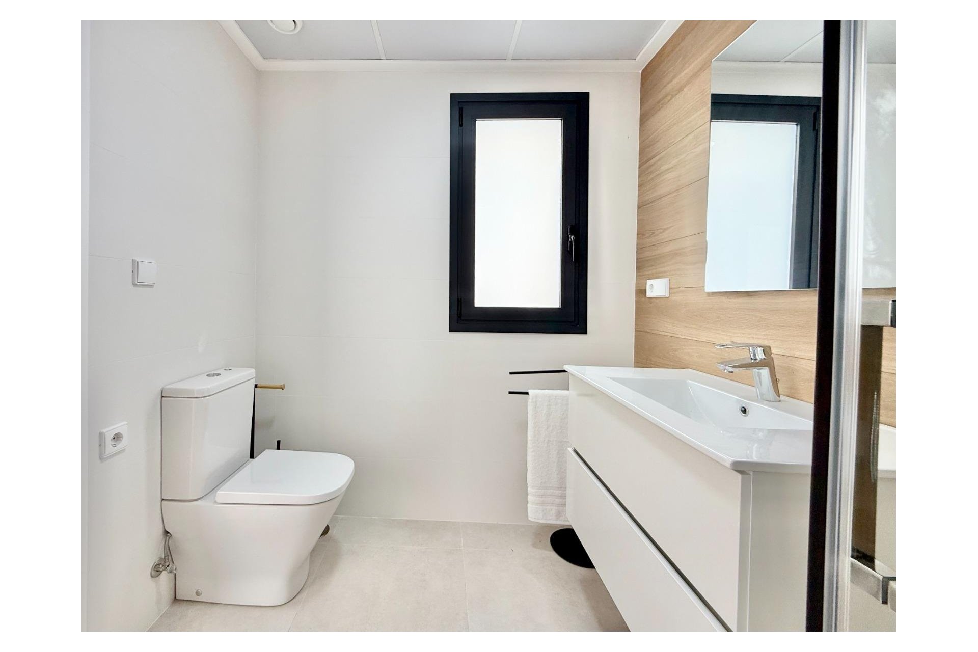 New Build - Town House - Cox - San Fernando