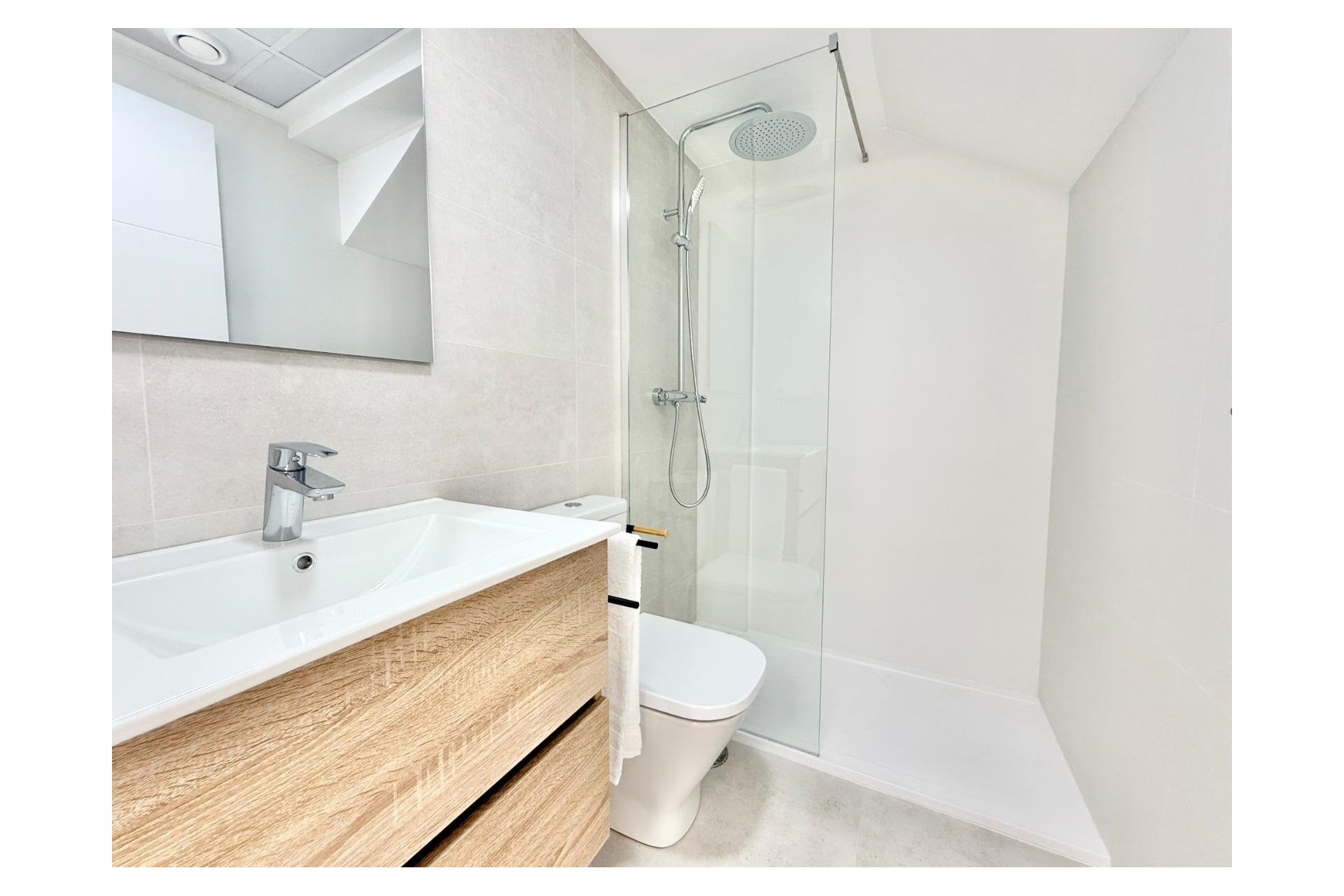 New Build - Town House - Cox - San Fernando