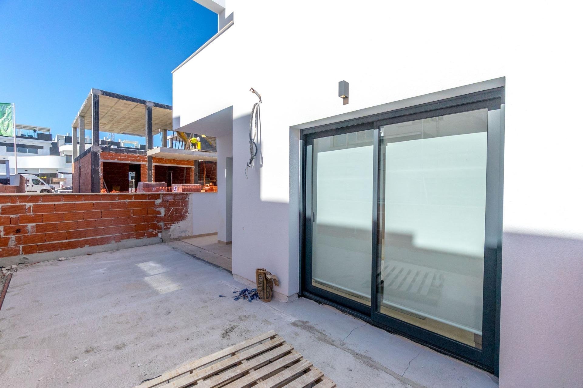 Obra nueva - Bungalow - Torrevieja - Los Balcones