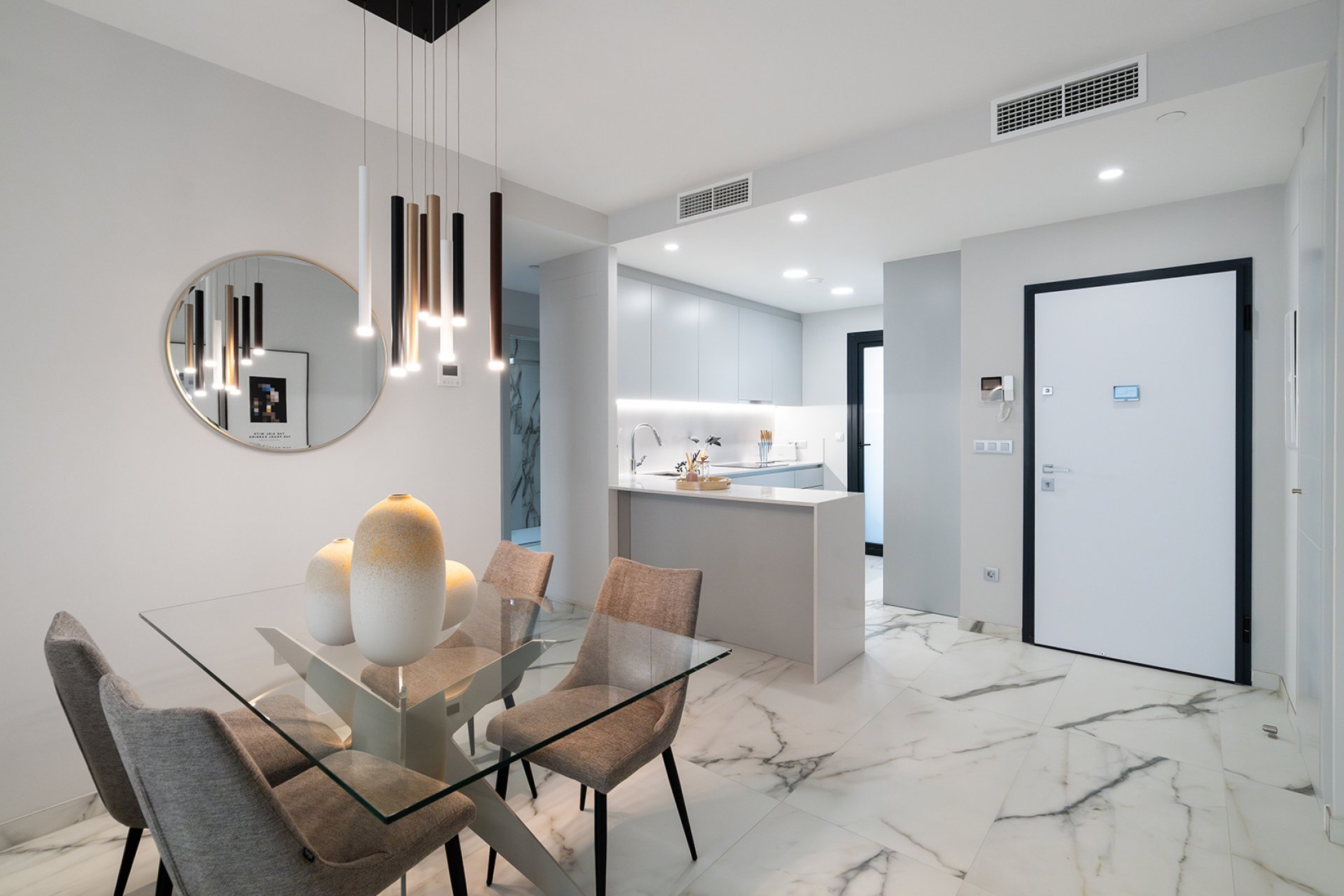 Obra nueva - Piso - Benidorm - Spain