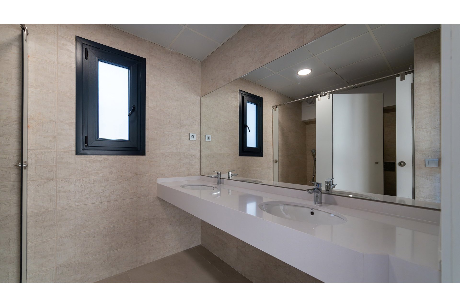 Obra nueva - Piso - Benidorm - Spain