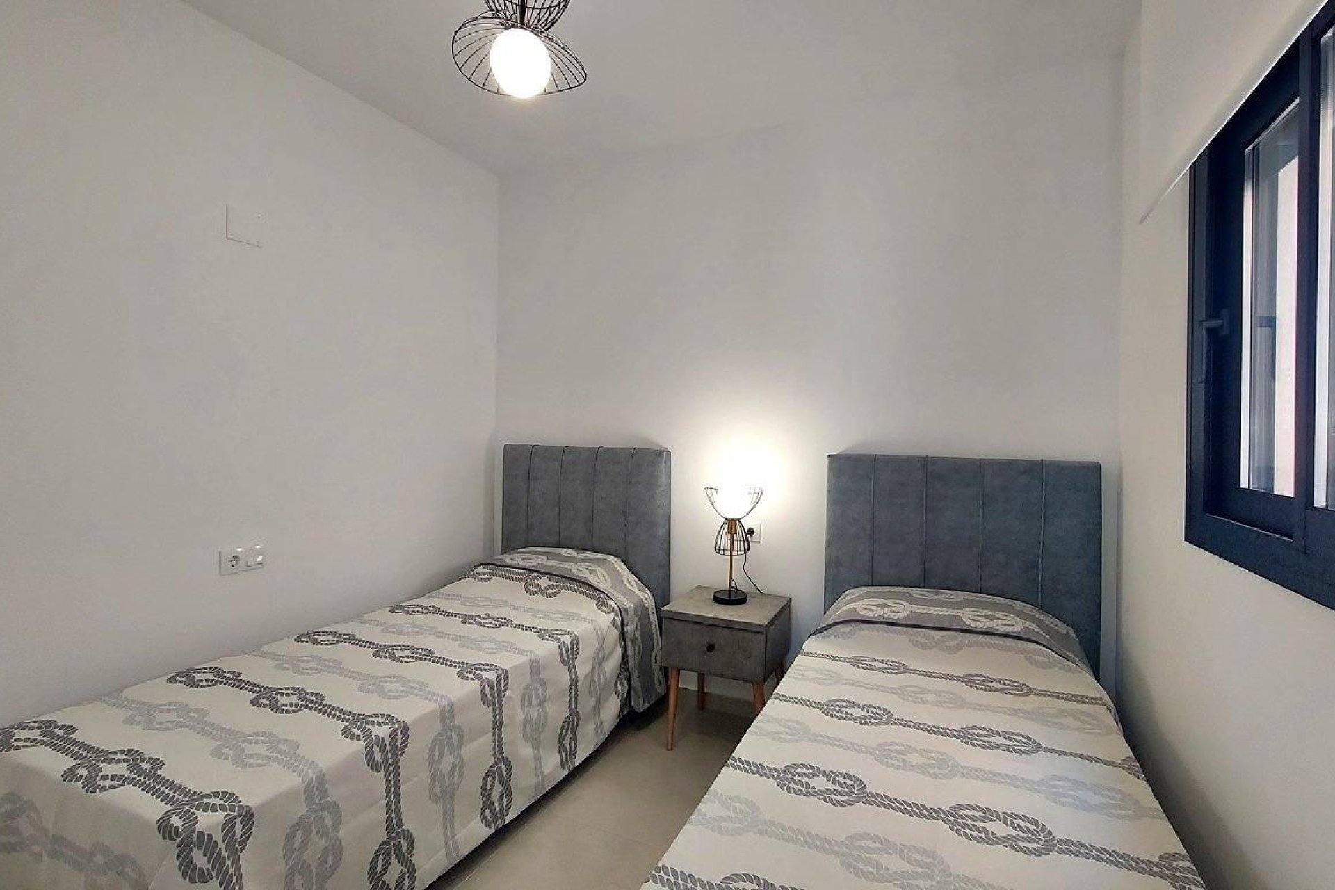 Obra nueva - Piso - San Miguel - Pueblo