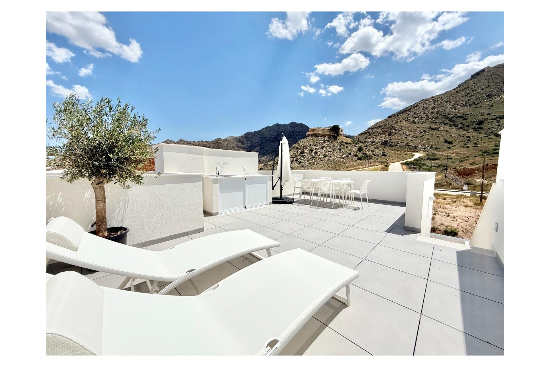 Obra nueva - Town House - Cox - San Fernando