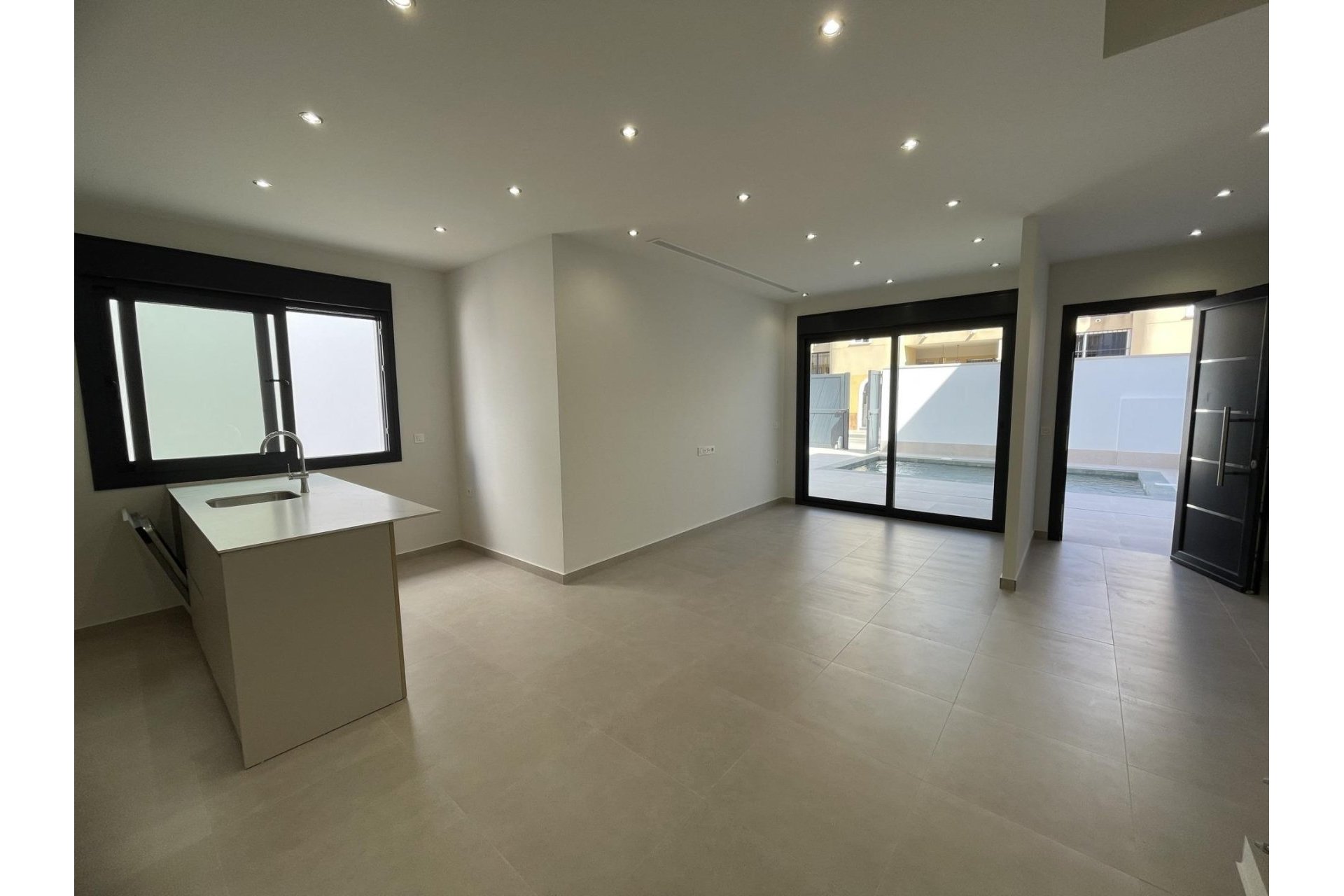 Obra nueva - Villa - Almoradí - Heredades