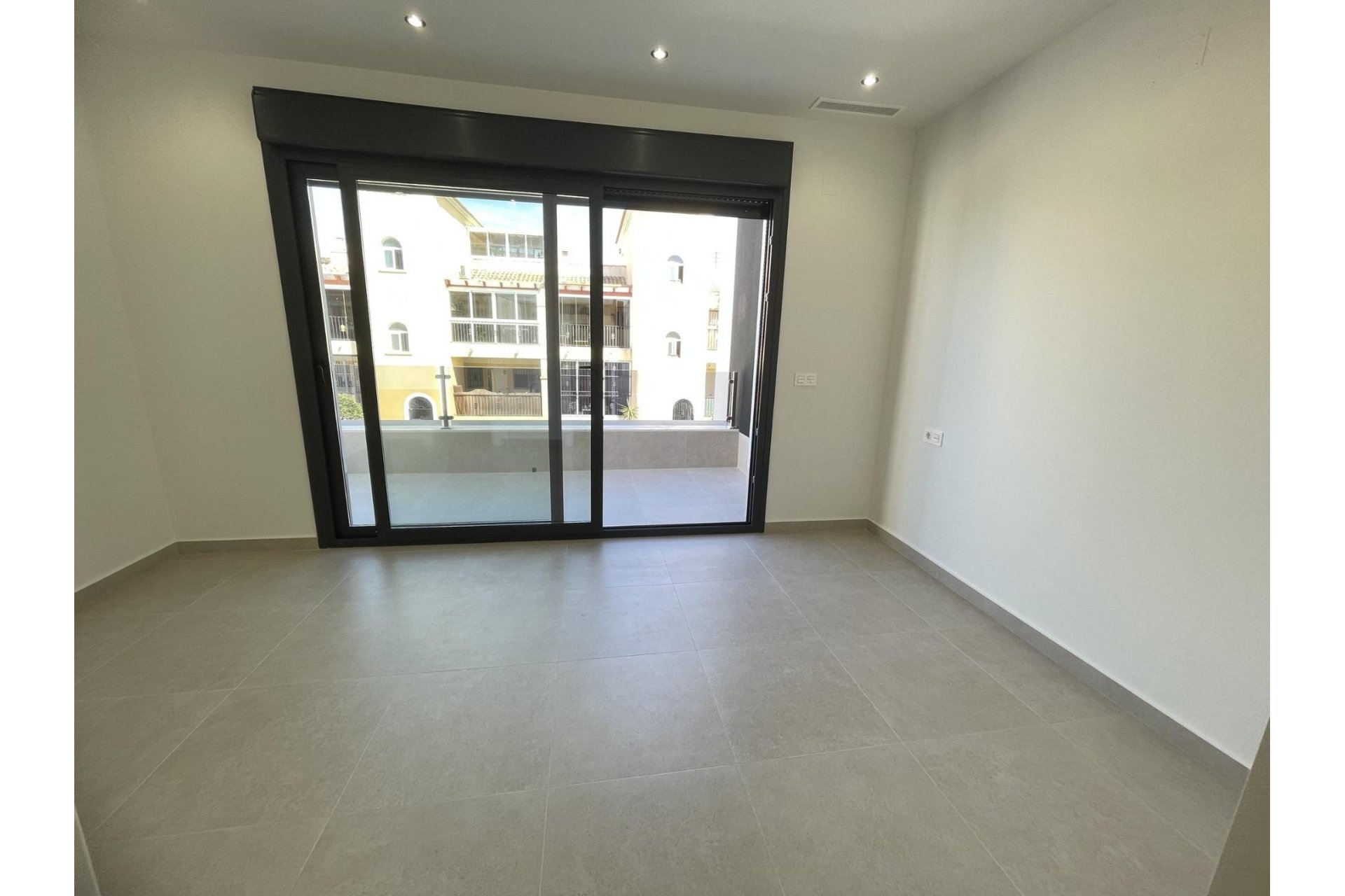 Obra nueva - Villa - Almoradí - Heredades