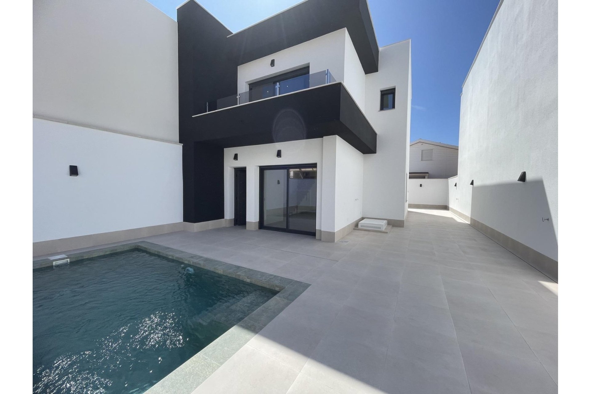 Obra nueva - Villa - Almoradí - Heredades