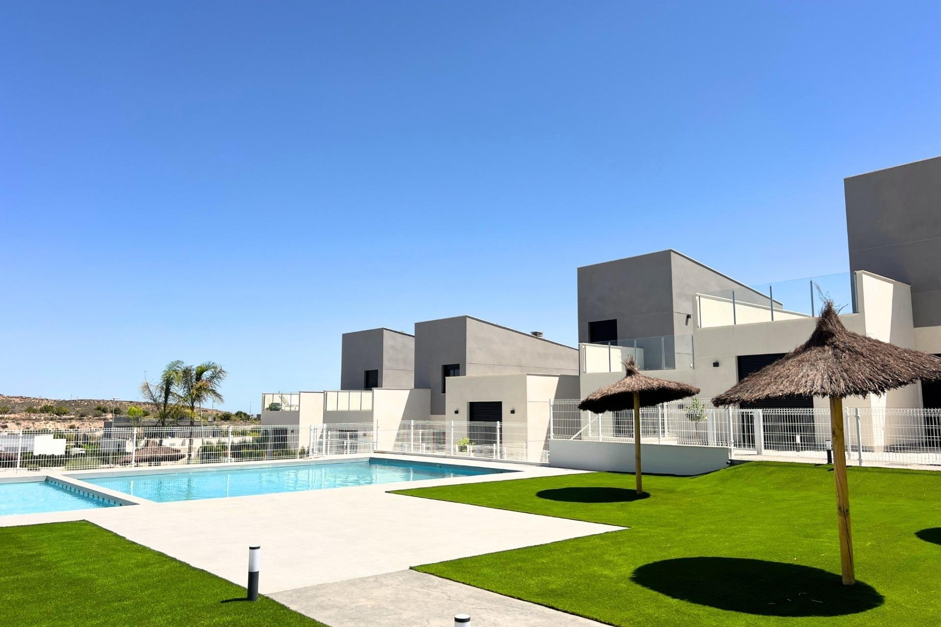 Obra nueva - Villa - BAÑOS Y MENDIGO - Altaona Golf