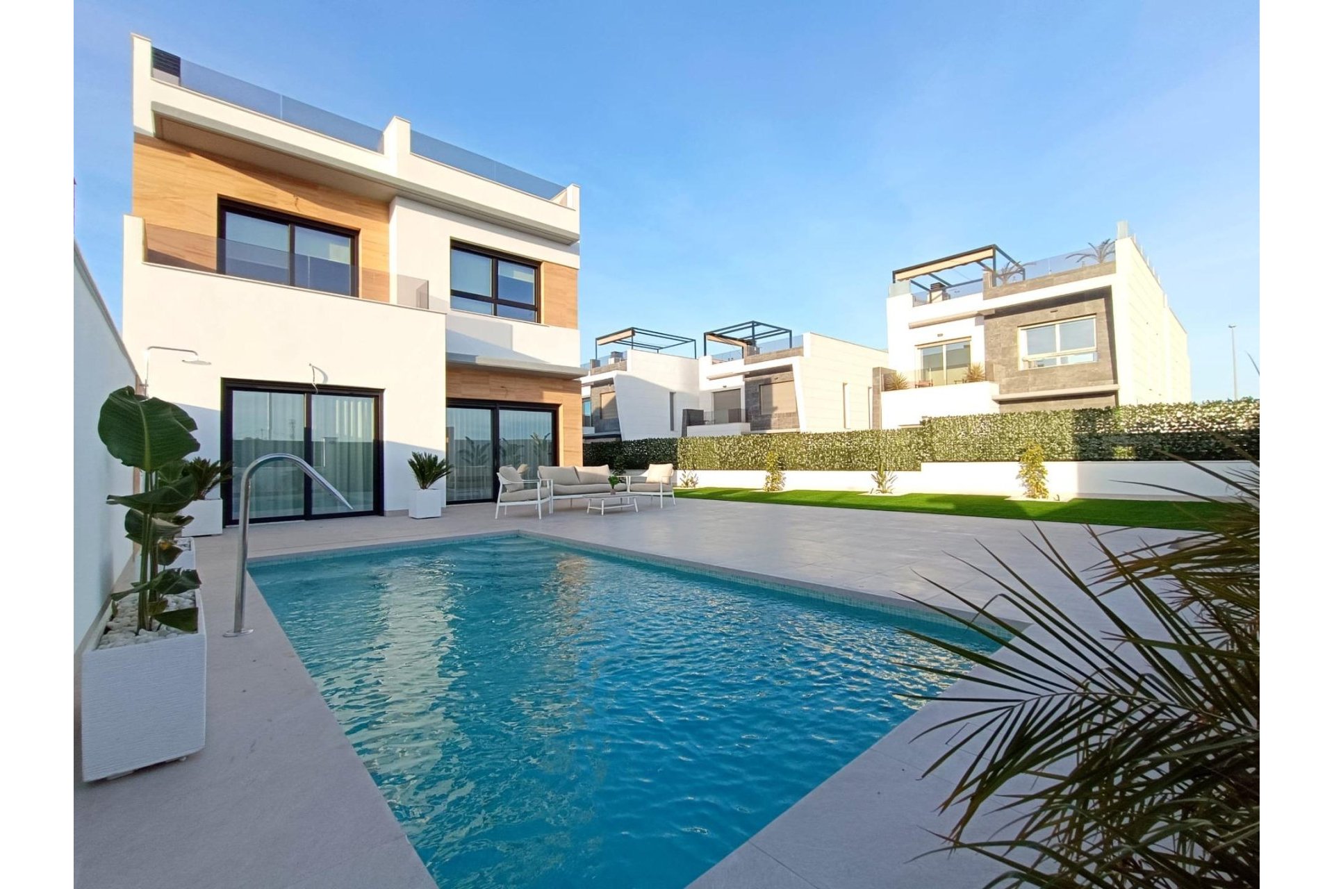 Obra nueva - Villa - Benijofar - Pueblo