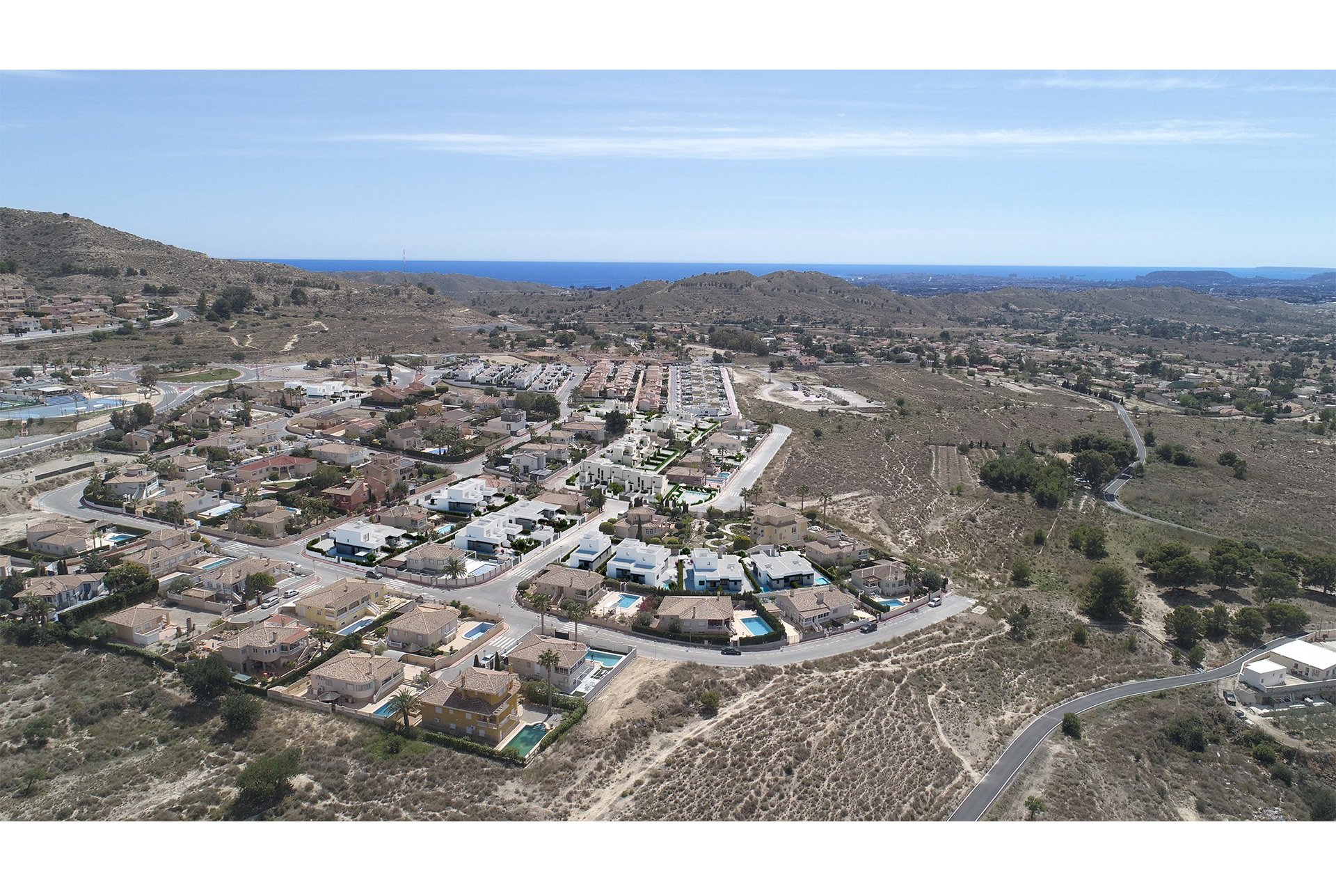 Obra nueva - Villa - Busot, zona Bonalba Golf (Alicante) - Spain