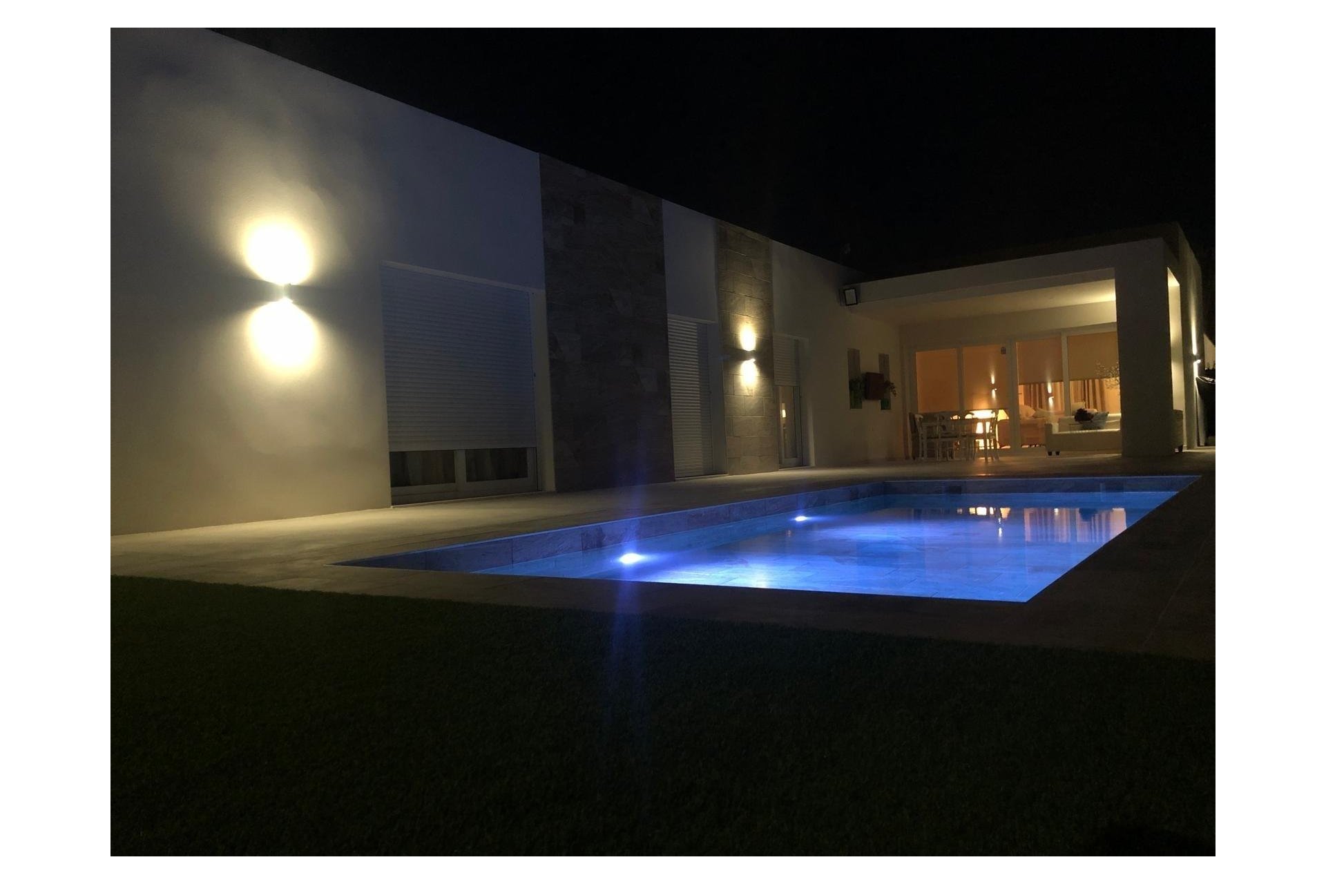 Obra nueva - Villa - La Romana - Los Joveres
