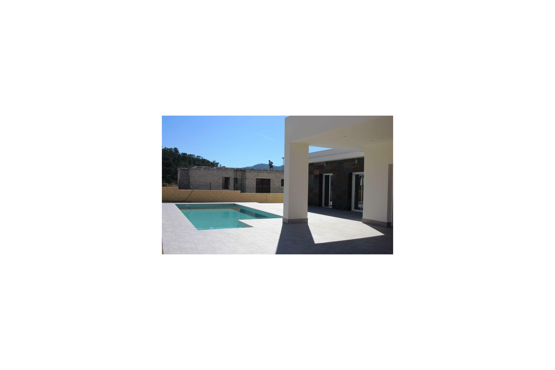 Obra nueva - Villa - La Romana - Villas de la Romana
