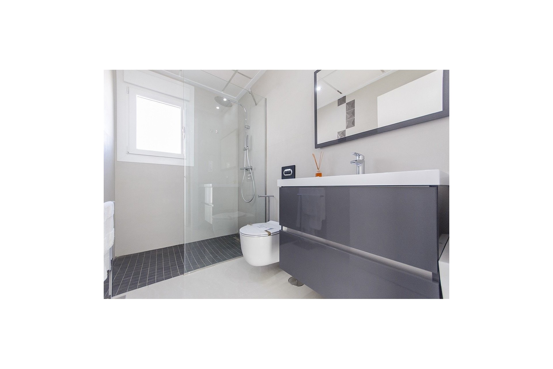 Obra nueva - Villa - Los Montesinos - La herrada