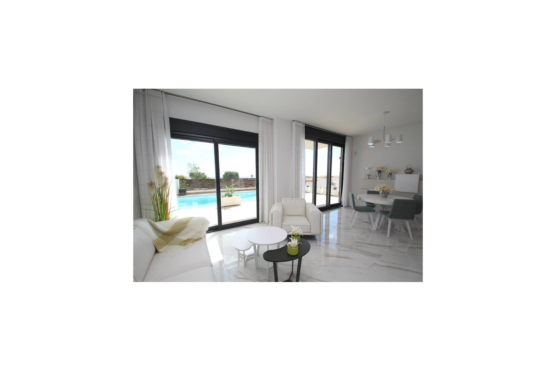 Obra nueva - Villa - San Miguel - Cerro del Sol