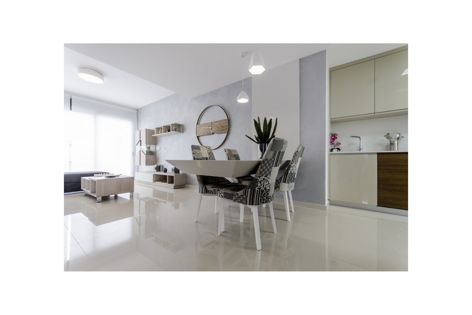 Obra nueva - Villa - San Miguel - Cerro del Sol