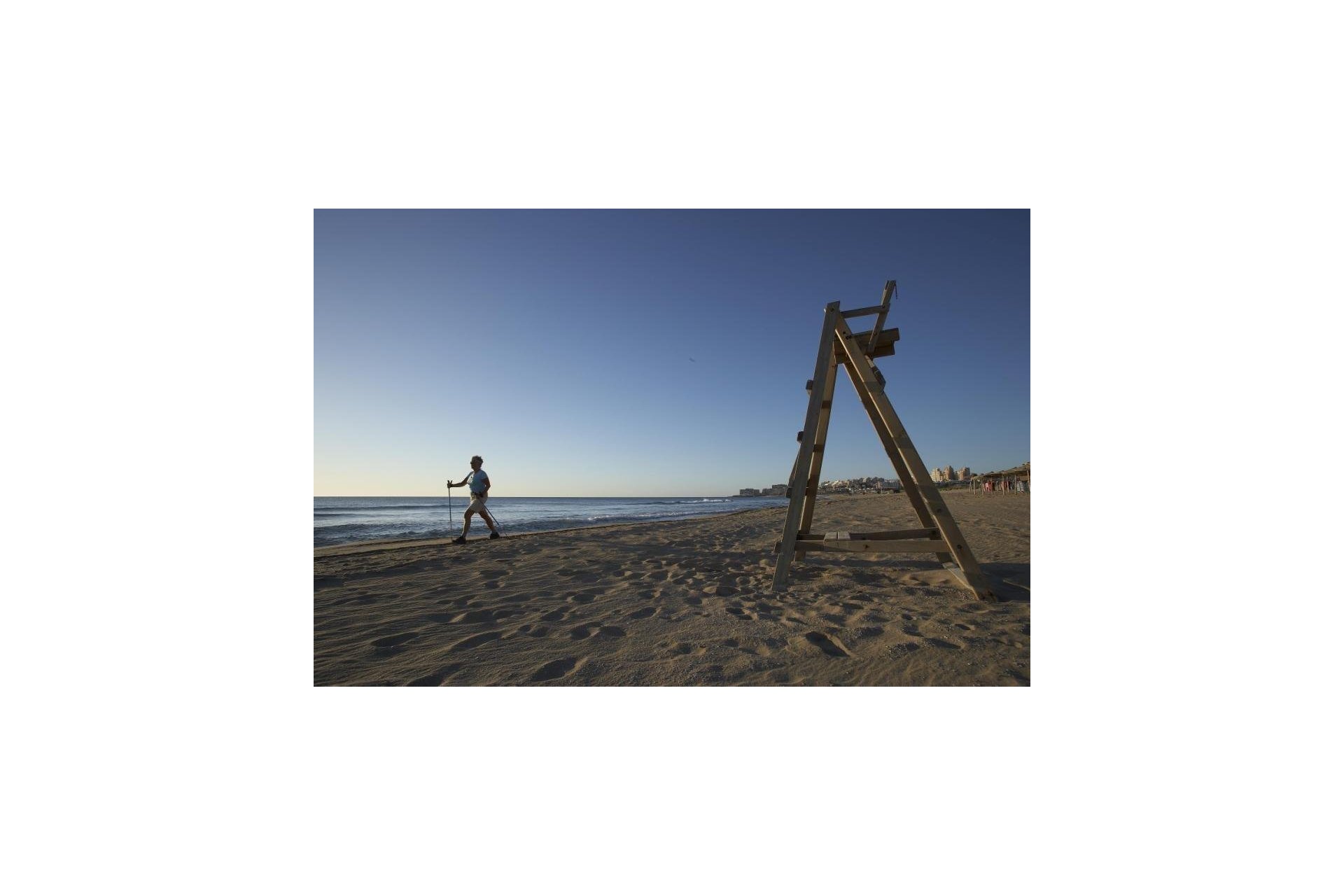 Obra nueva - Villa - Torrevieja - Sector 25