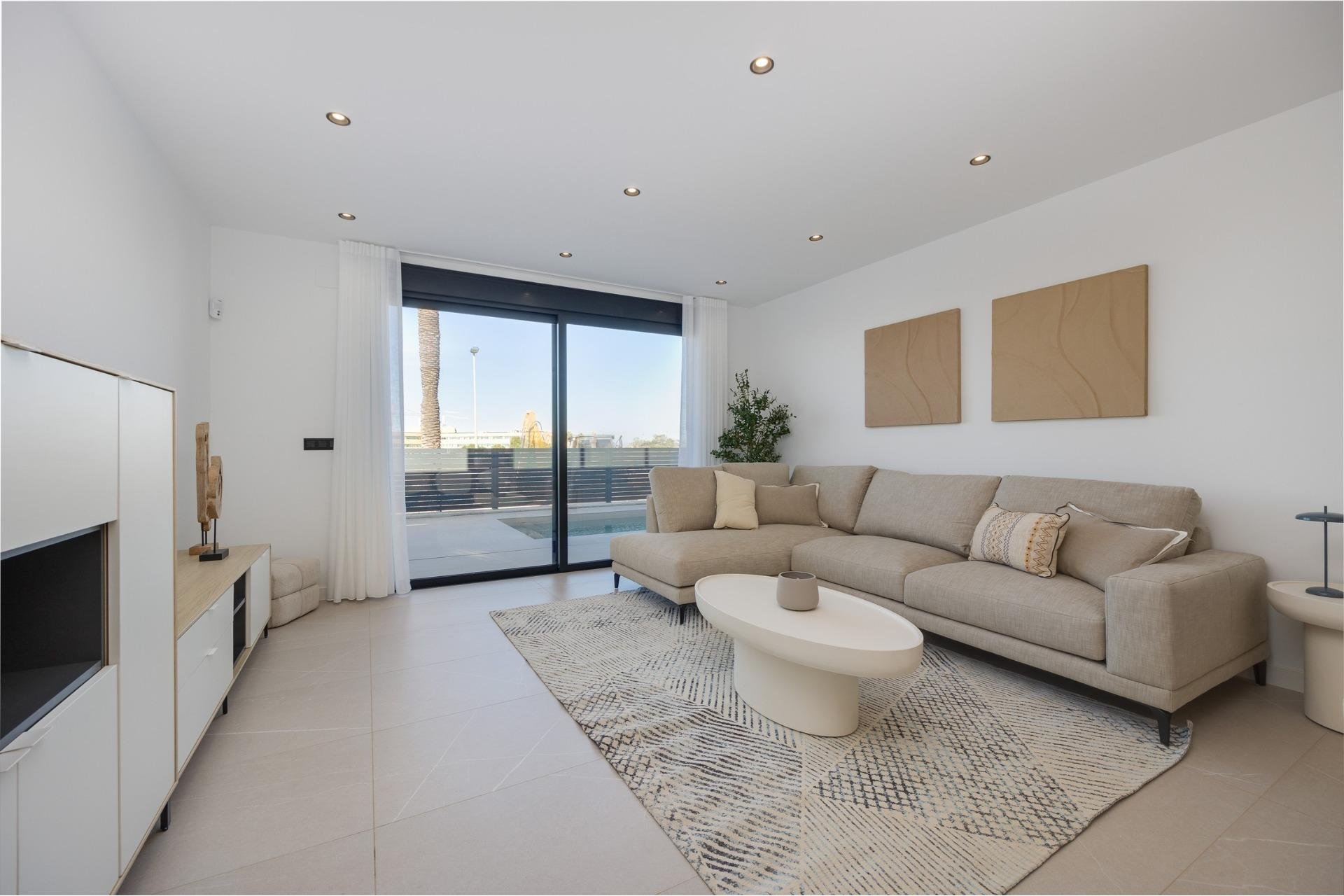 Obra nueva - Villa - Torrevieja - Sector 25