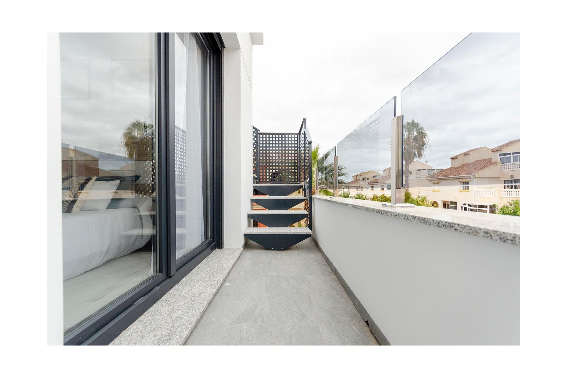 Obra nueva - Villa - Torrevieja - Torretas