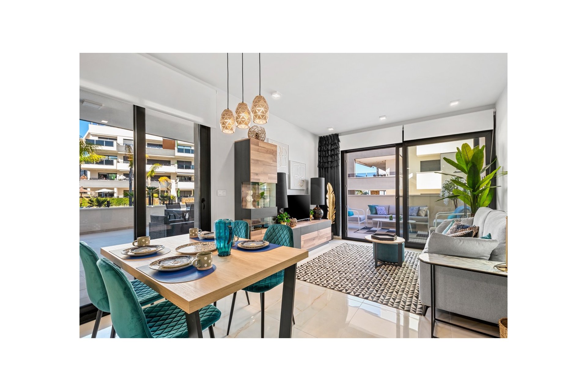 Resale - Apartment - Orihuela Costa - Playa Flamenca