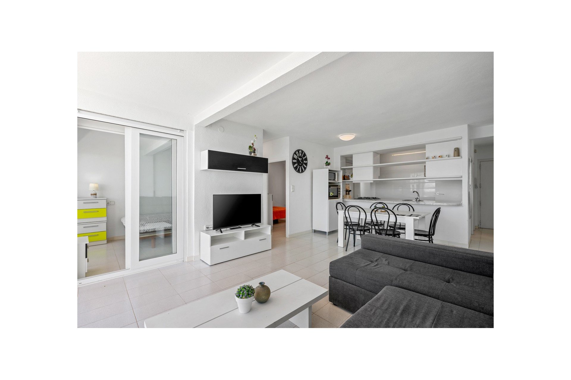 Resale - Apartment - Santa Pola