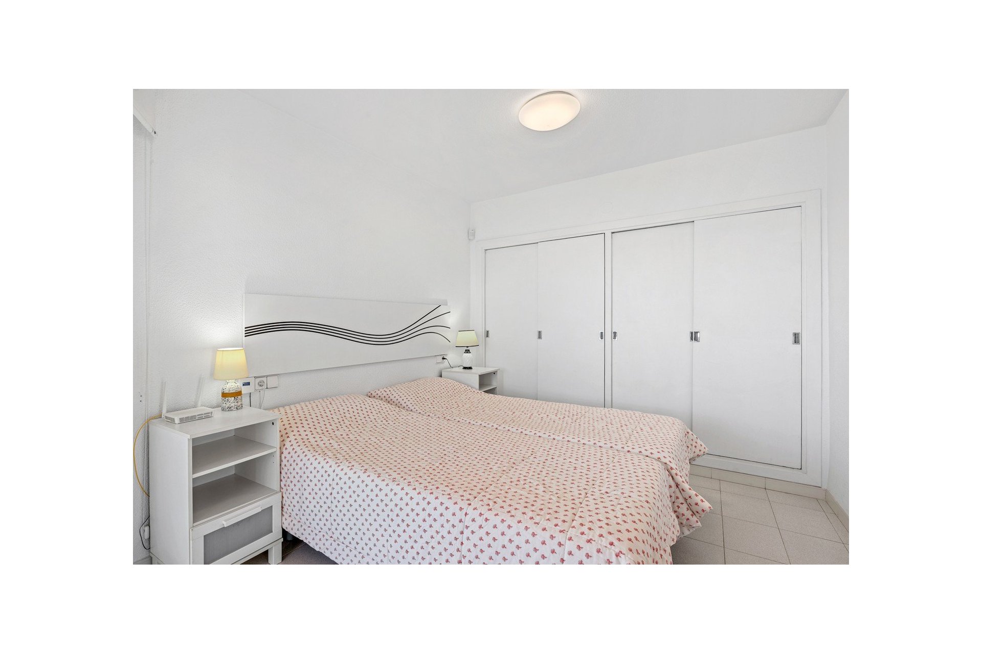 Resale - Apartment - Santa Pola