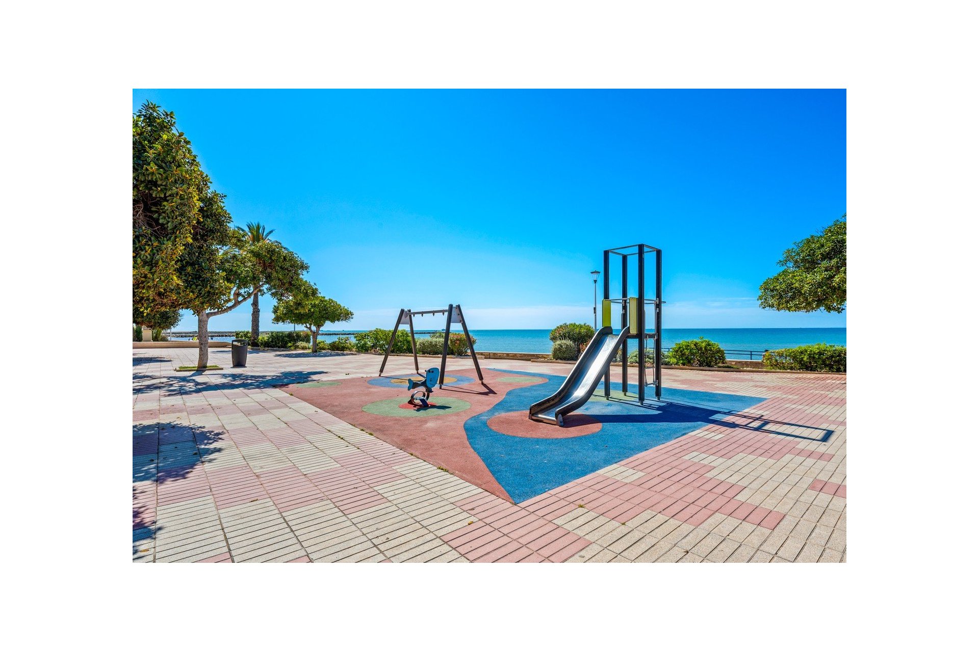 Resale - Apartment - Santa Pola