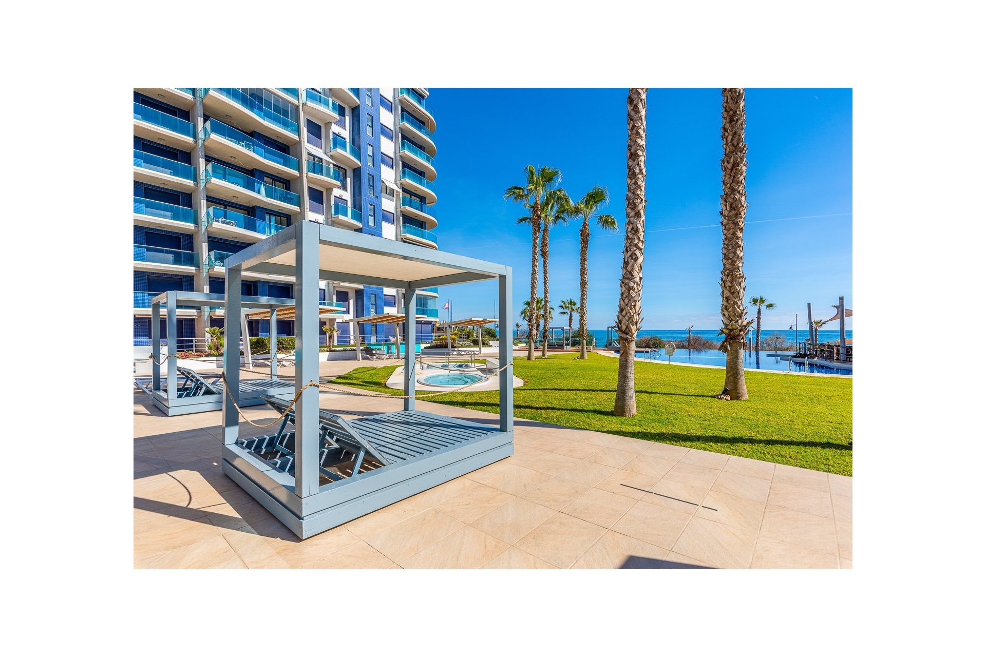 Resale - Apartment - Torrevieja - Punta Prima