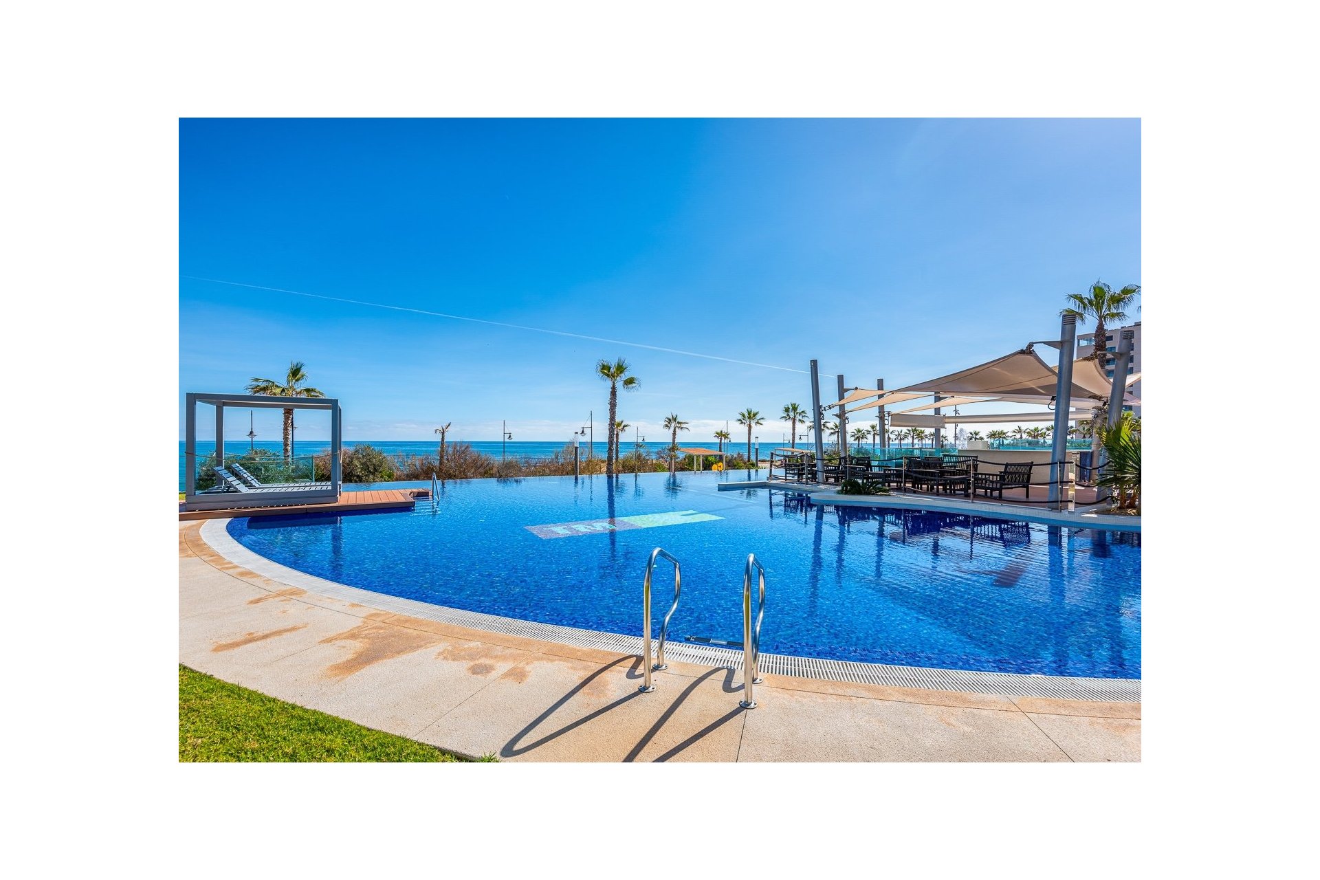 Resale - Apartment - Torrevieja - Punta Prima