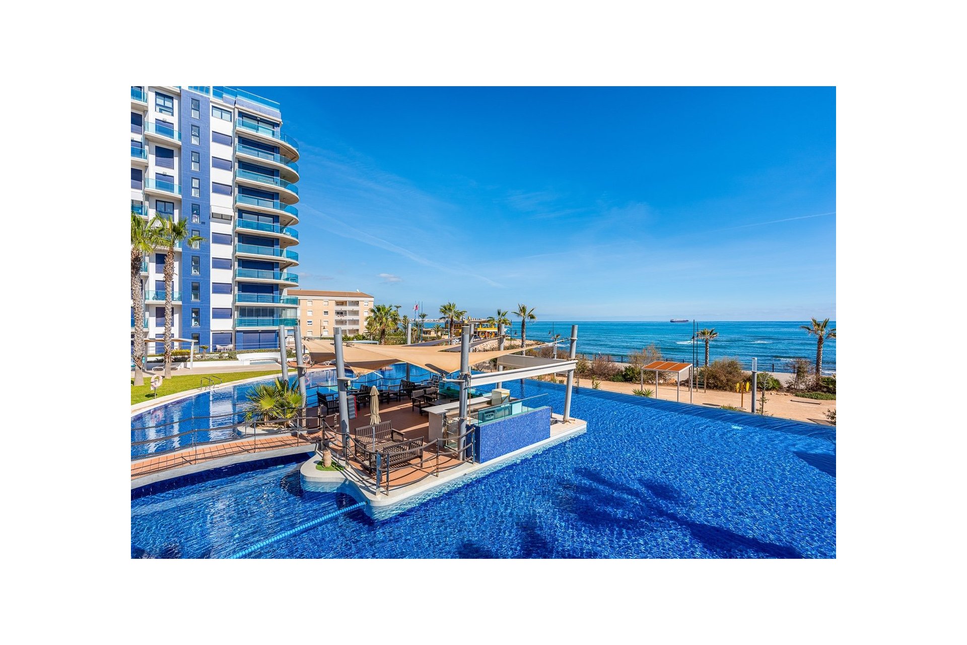 Resale - Apartment - Torrevieja - Punta Prima
