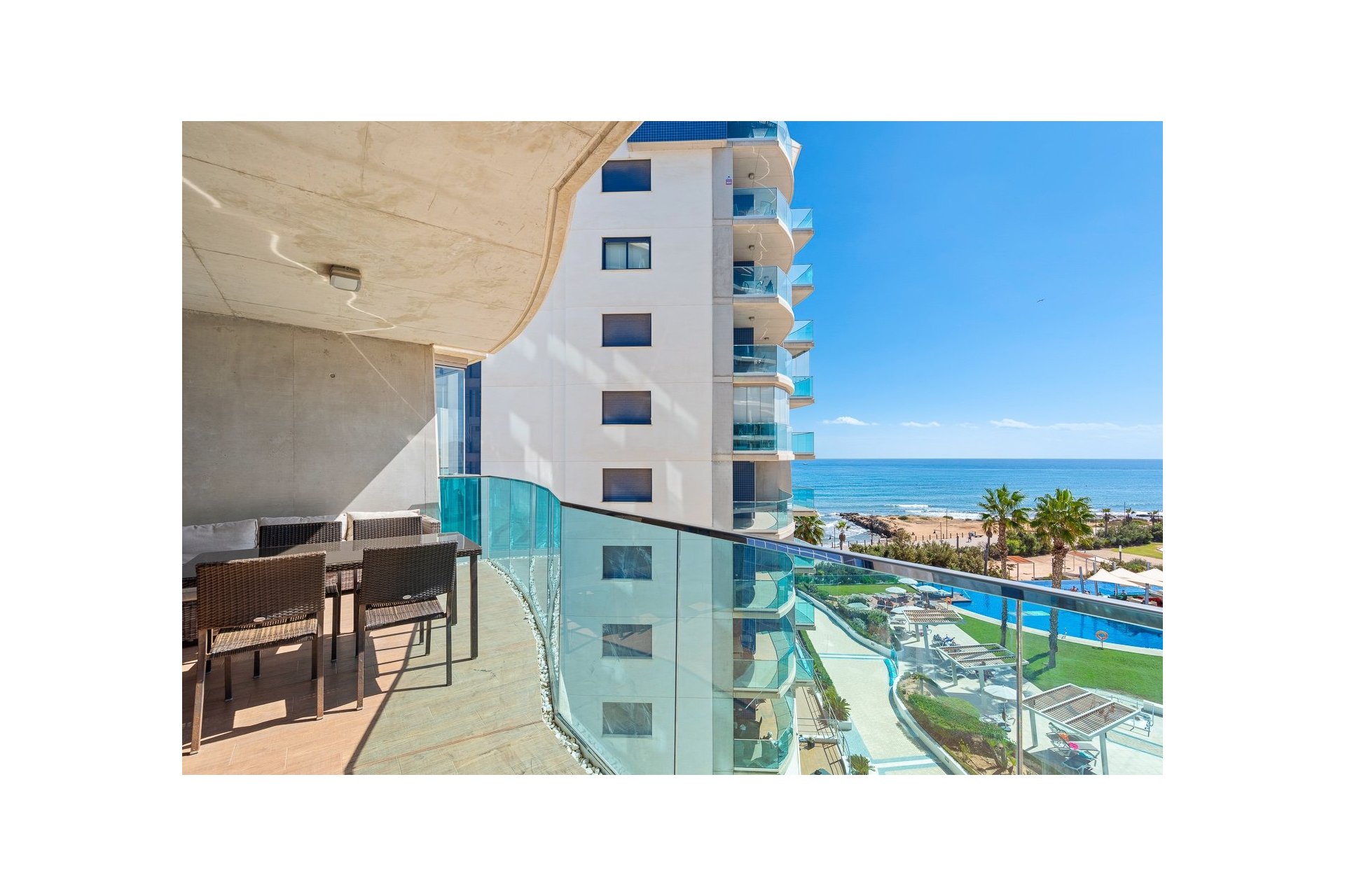 Resale - Apartment - Torrevieja - Punta Prima