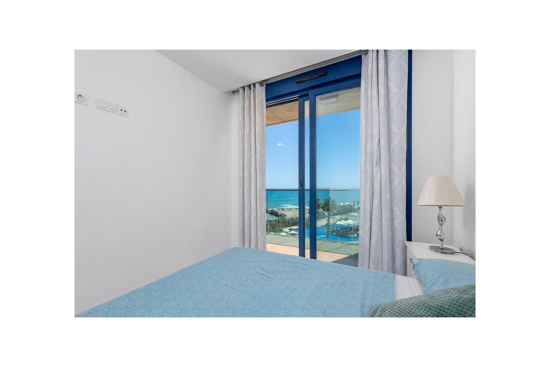 Resale - Apartment - Torrevieja - Punta Prima