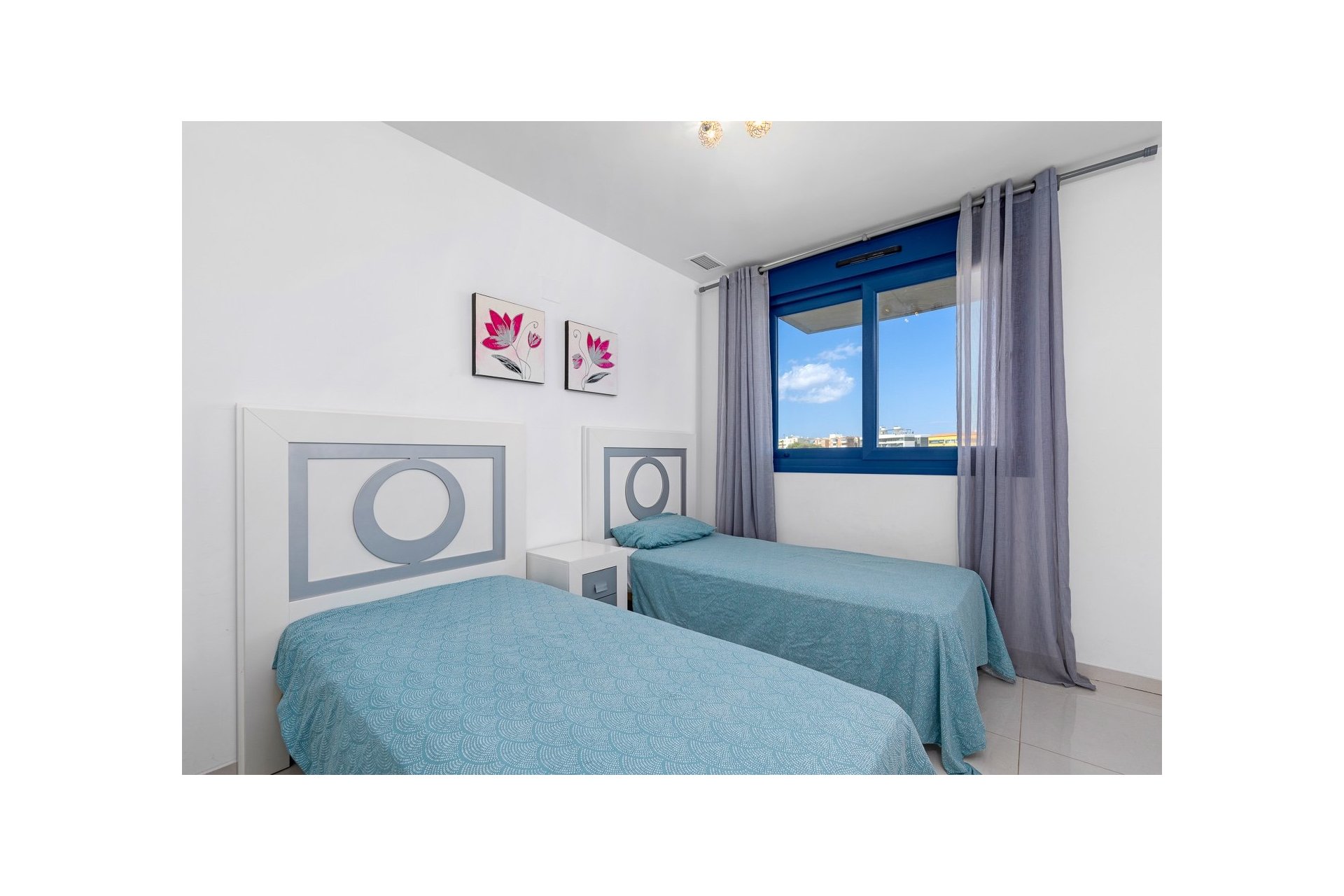Resale - Apartment - Torrevieja - Punta Prima