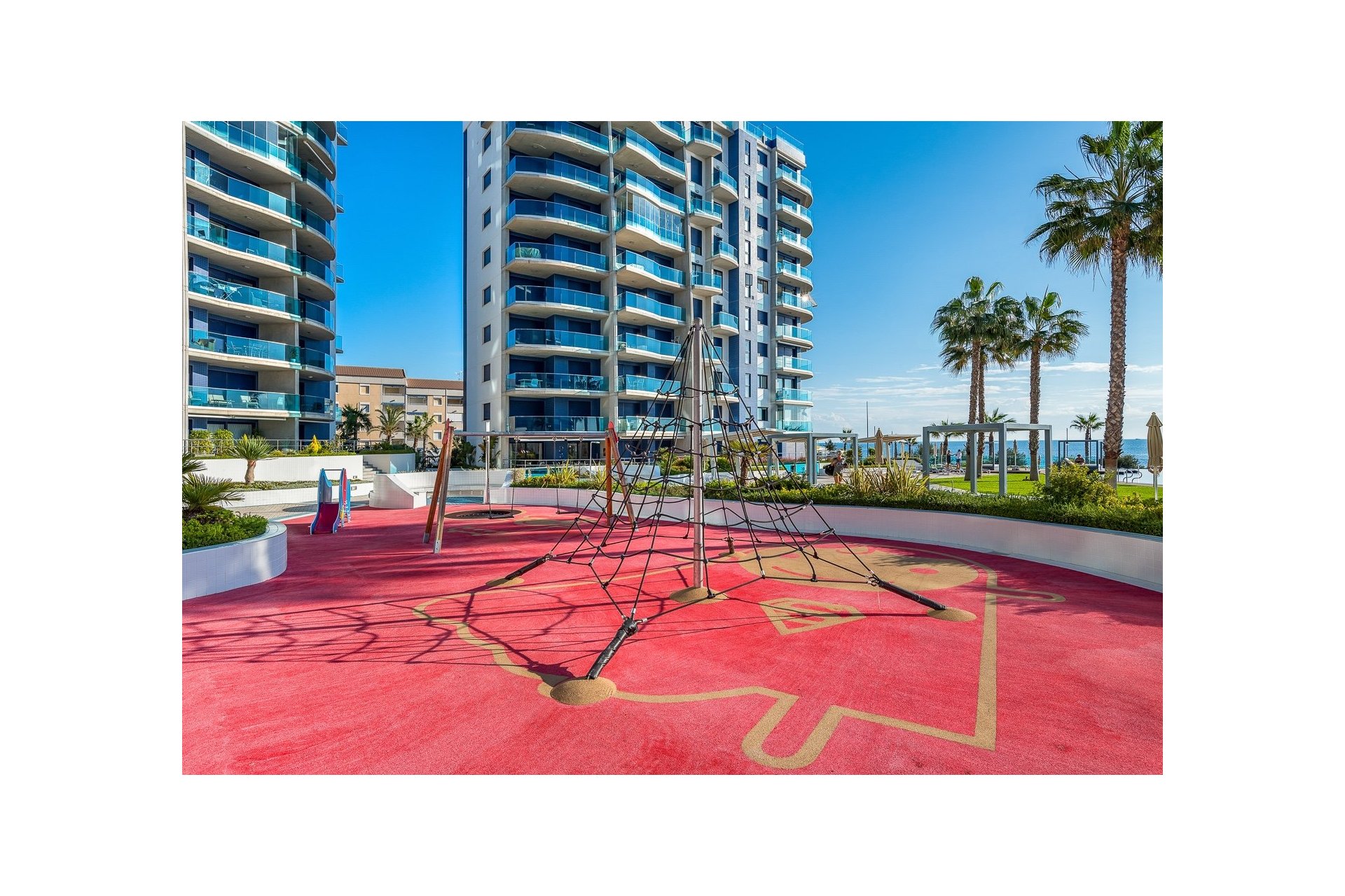 Resale - Apartment - Torrevieja - Punta Prima