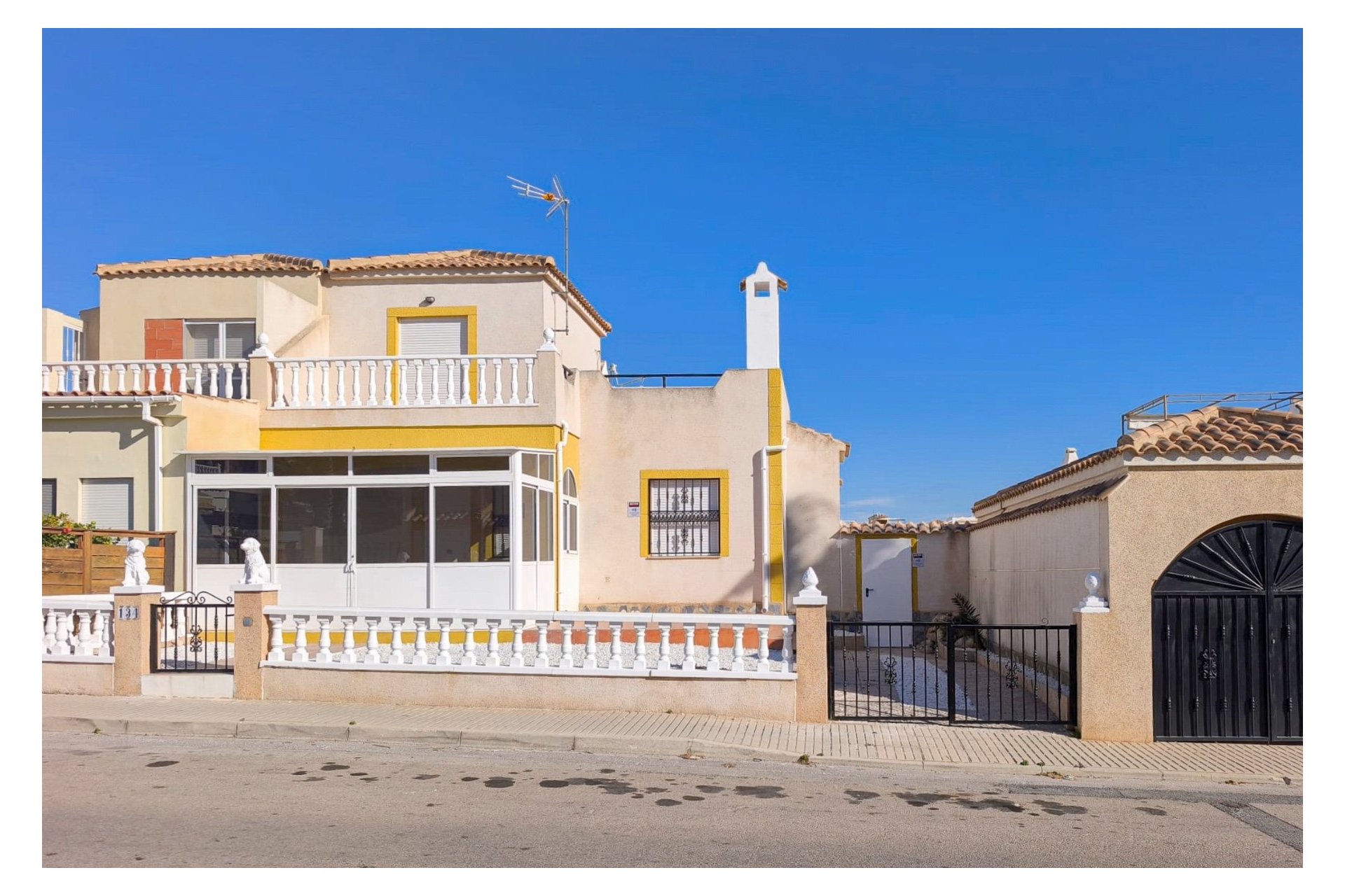Resale - Bungalow - Orihuela Costa - Los Altos