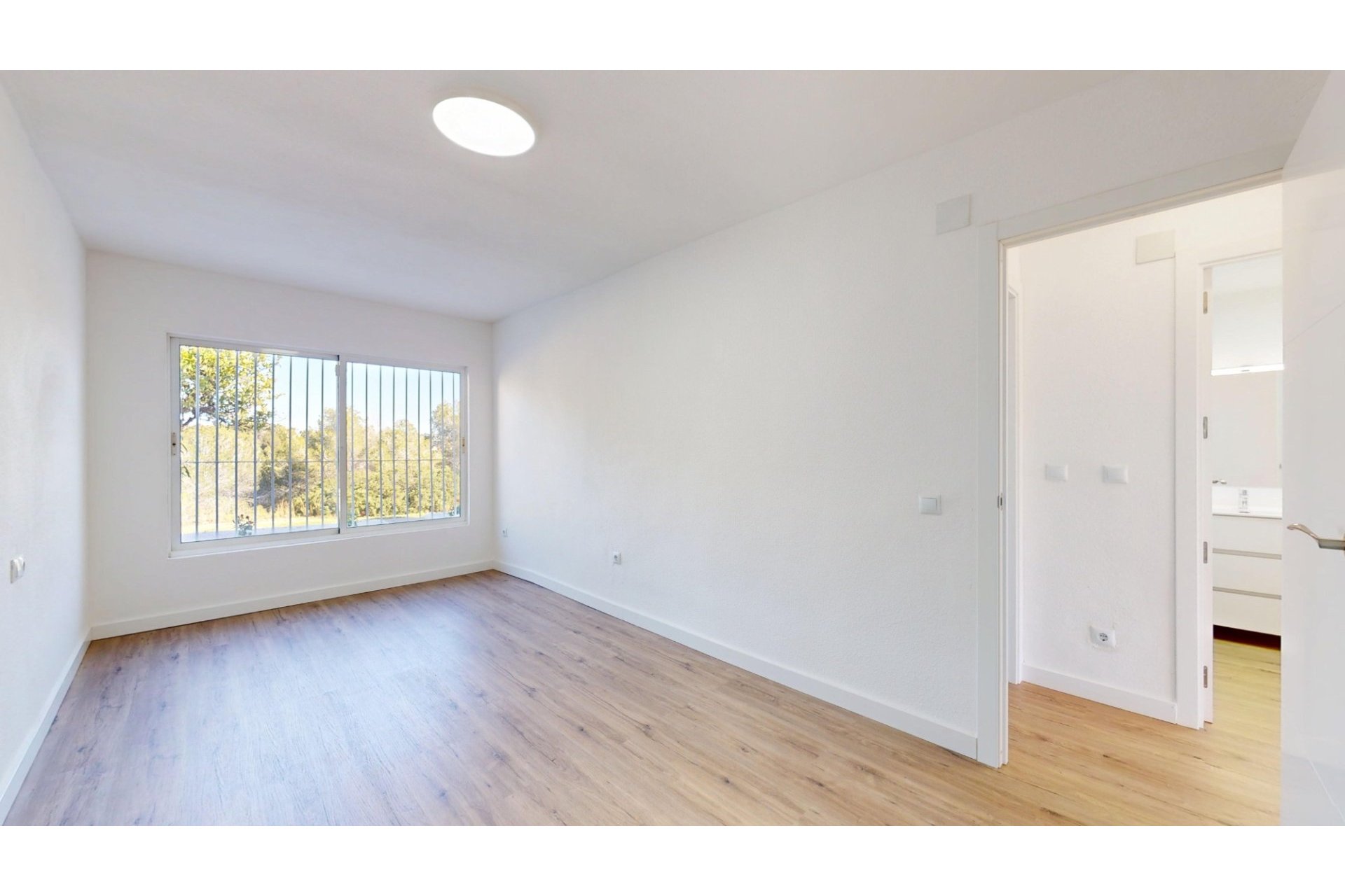 Resale - Bungalow - Orihuela Costa - Villamartín