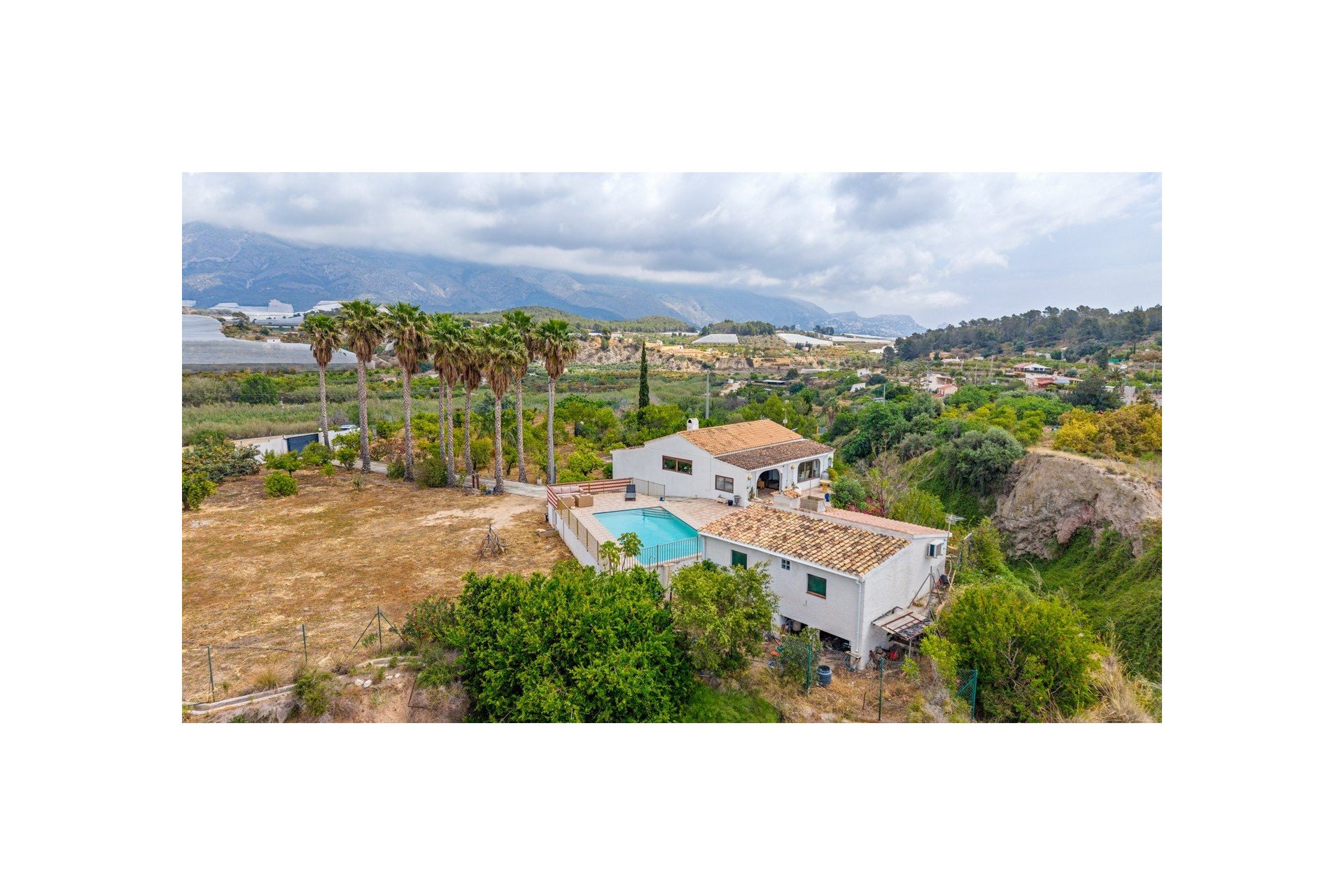 Resale - Country estate - La Nucía