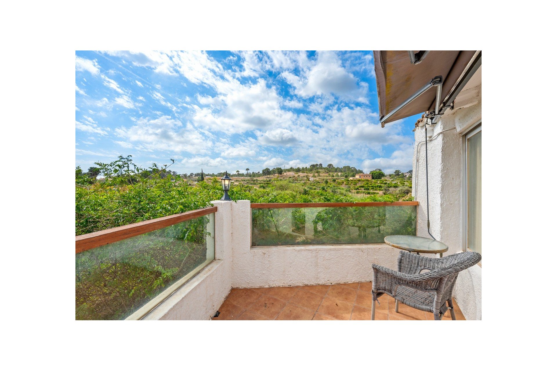 Resale - Country estate - La Nucía