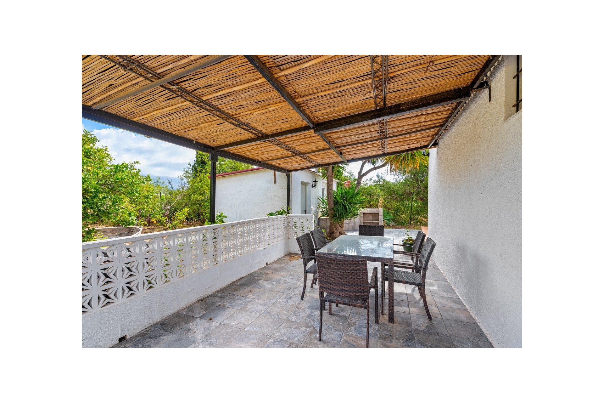 Resale - Country estate - La Nucía