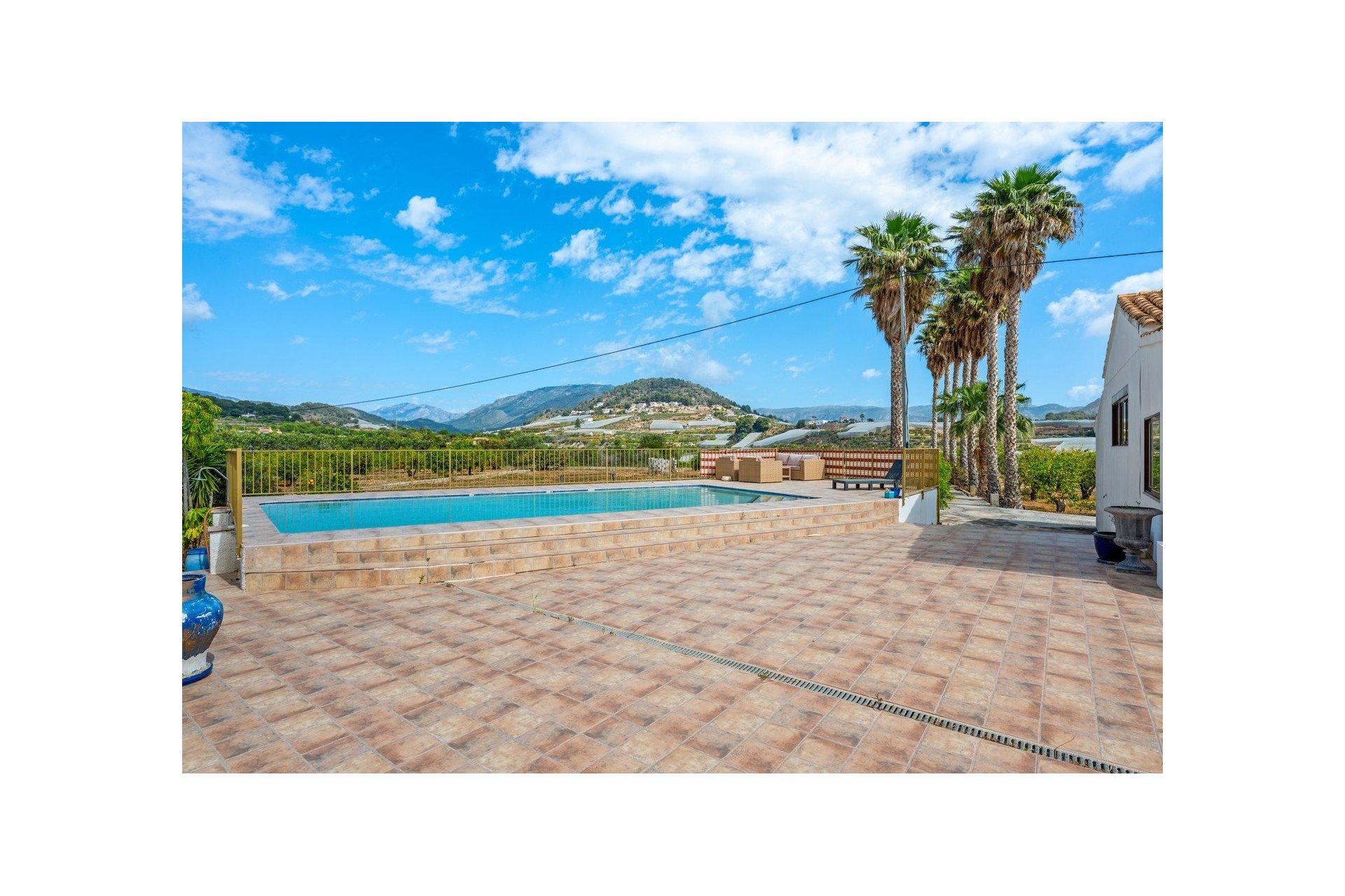 Resale - Country estate - La Nucía