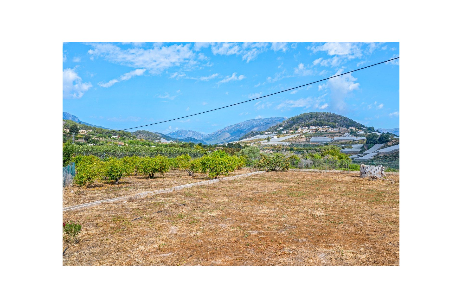 Resale - Country estate - La Nucía