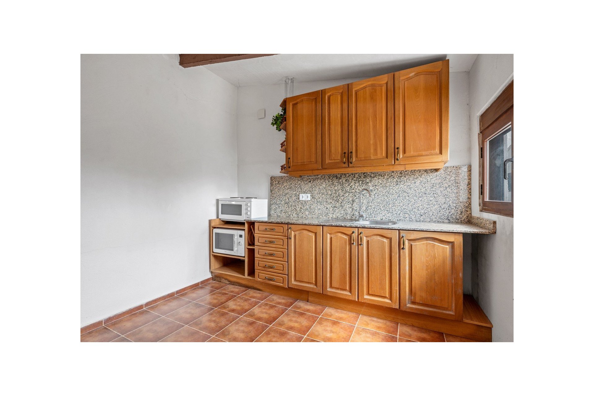 Resale - Country estate - La Nucía