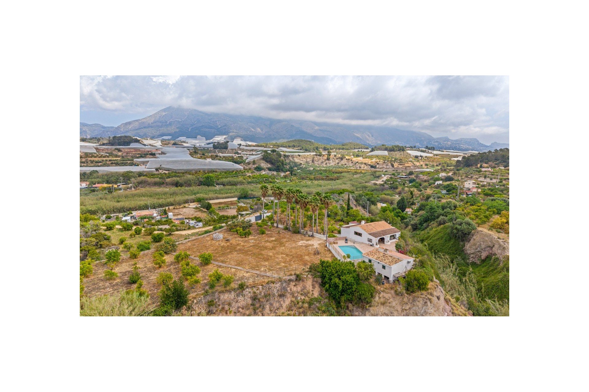 Resale - Country estate - La Nucía