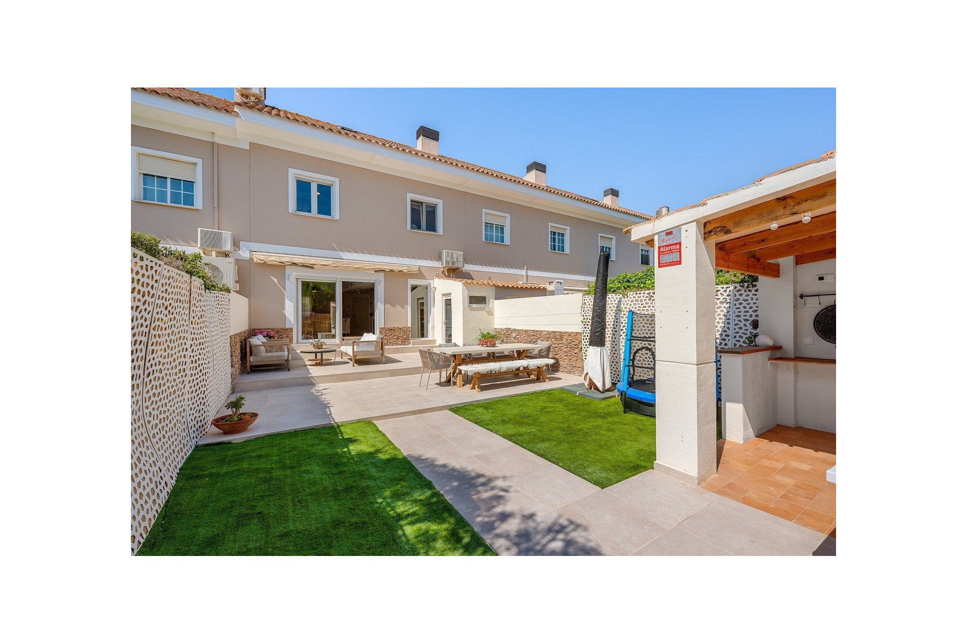 Resale - Townhouse - Alicante - Playa San Juan
