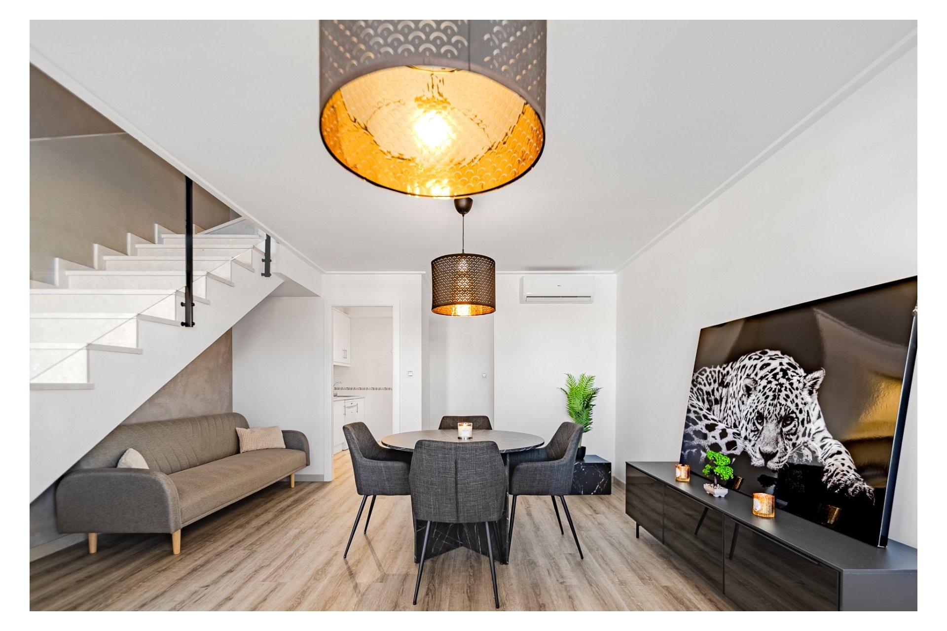 Resale - Townhouse - Los Balcones