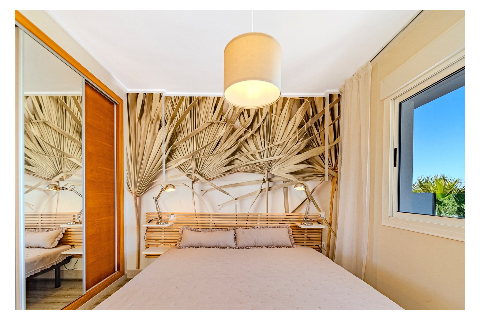 Resale - Townhouse - Los Balcones