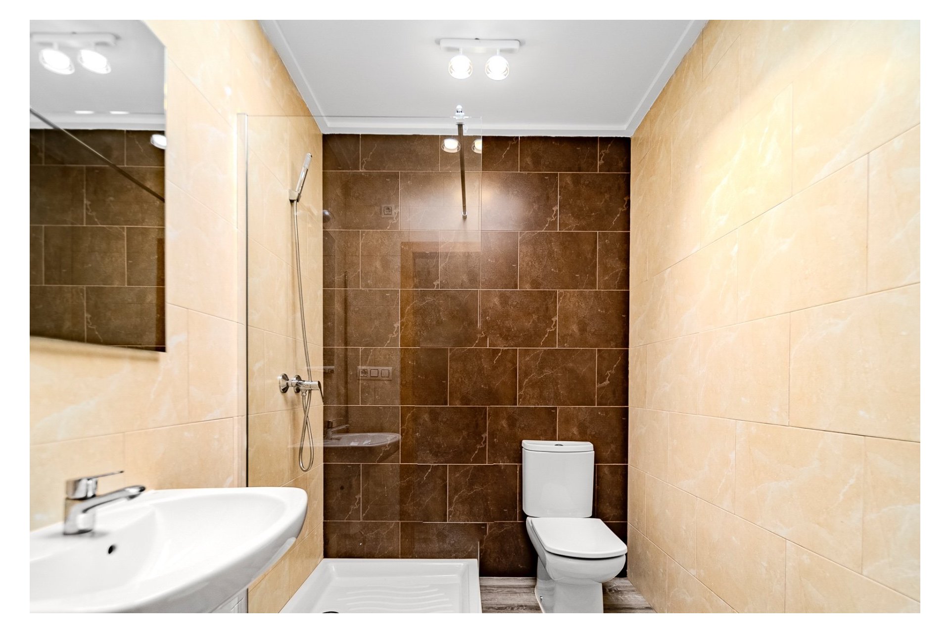 Resale - Townhouse - Los Balcones