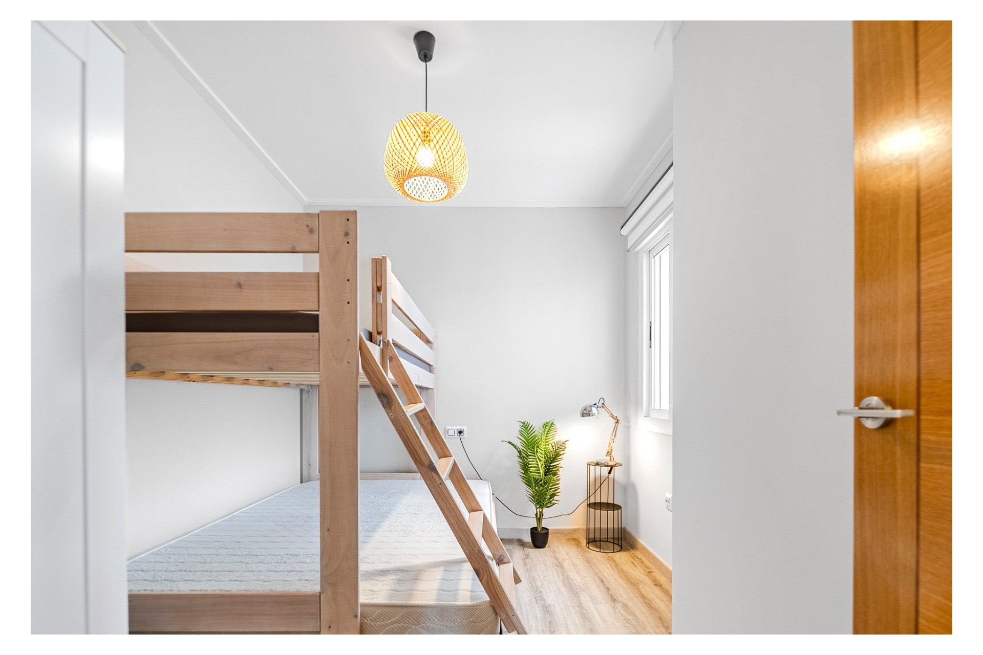 Resale - Townhouse - Los Balcones