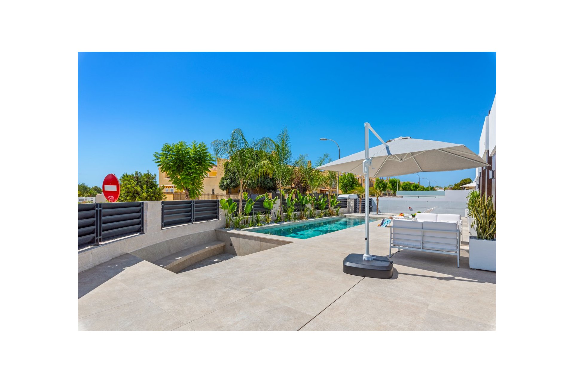 Resale - Villa - El Campello - El Amerador