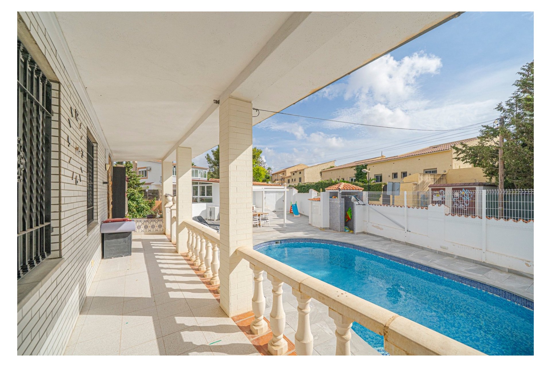 Resale - Villa - La Nucía - Panorama