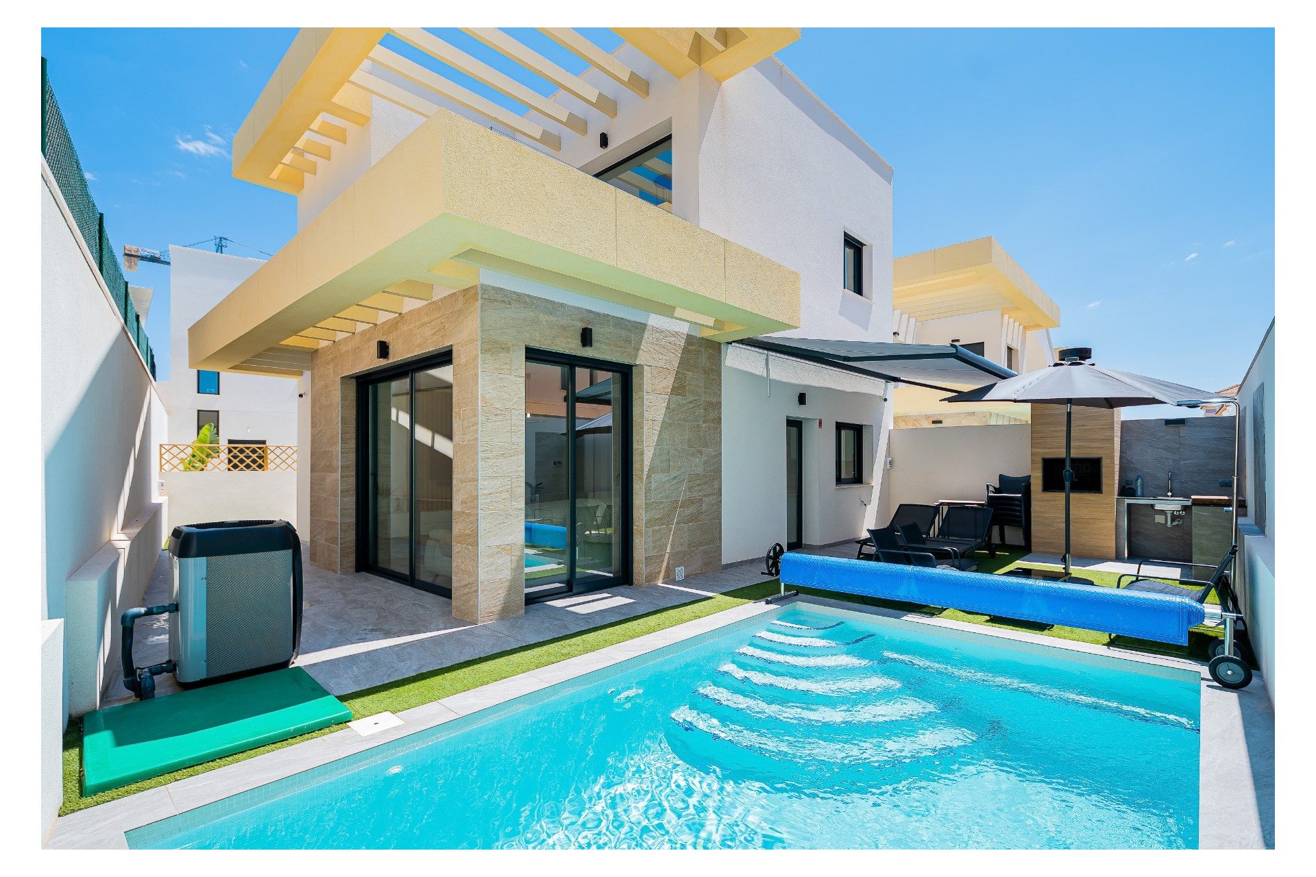 Resale - Villa - Los Montesinos